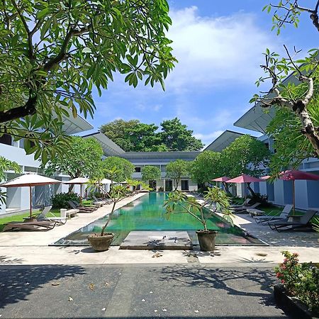 Hotel Kuta Living By Kamara Zewnętrze zdjęcie