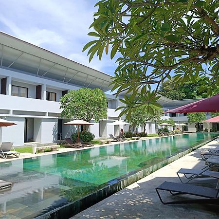 Hotel Kuta Living By Kamara Zewnętrze zdjęcie